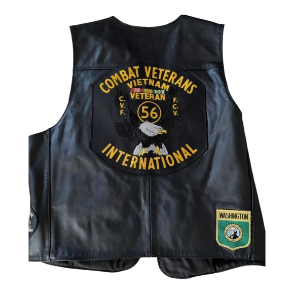 Harley Davidson XXL black leather vest Vietnam patches American Flag Biker Pow - Picture 1 of 10